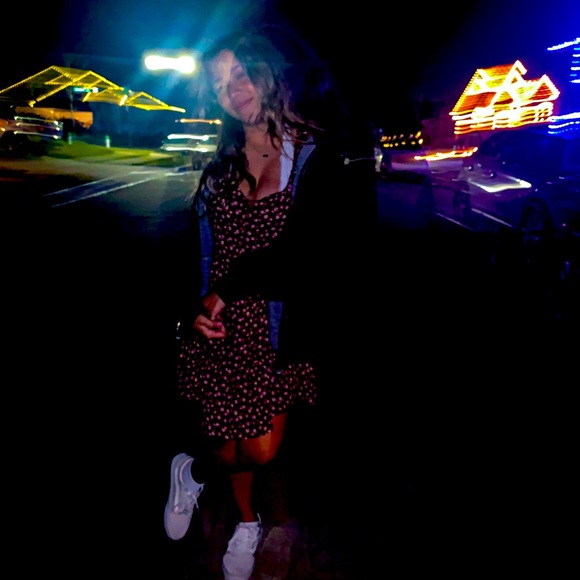 Meet your Posher, Marianna - Picture 1 of 1